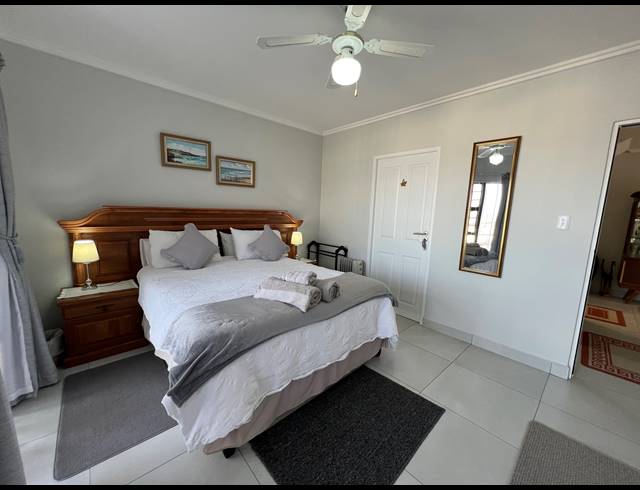 3 BEDROOM FREEHOLD FOR SALE IN JEFFREYS BAY CENTRAL